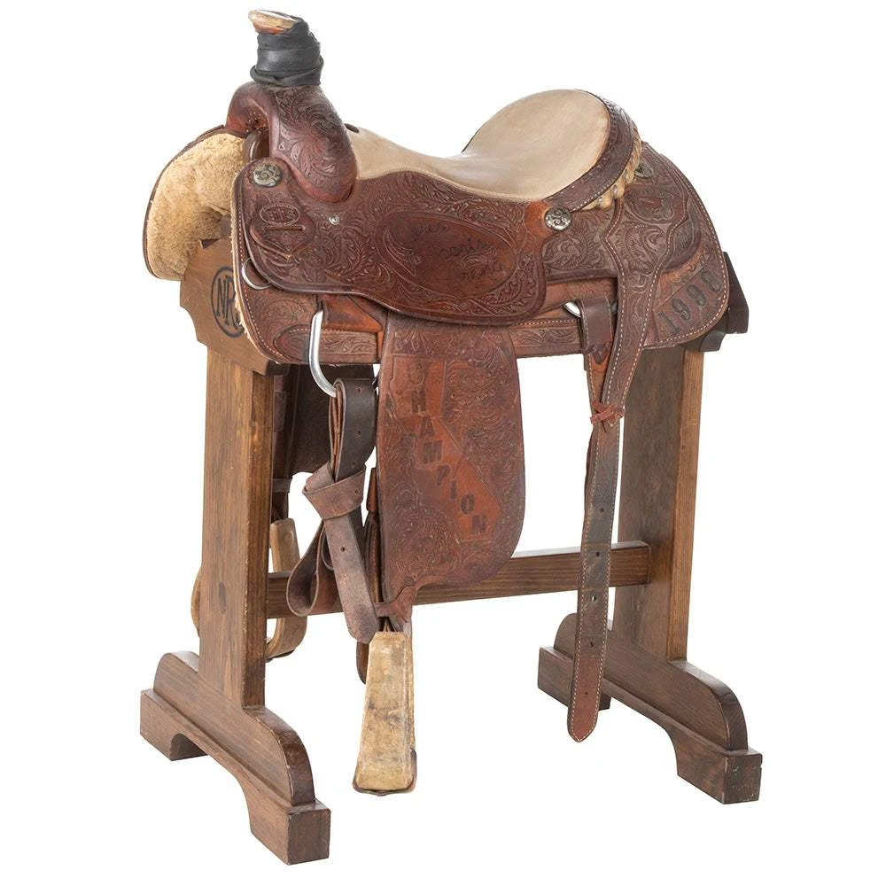 NRS Used 15.5in ETS Trophy Team Roper 1 NRS Used 15.5in ETS Trophy Team Roper