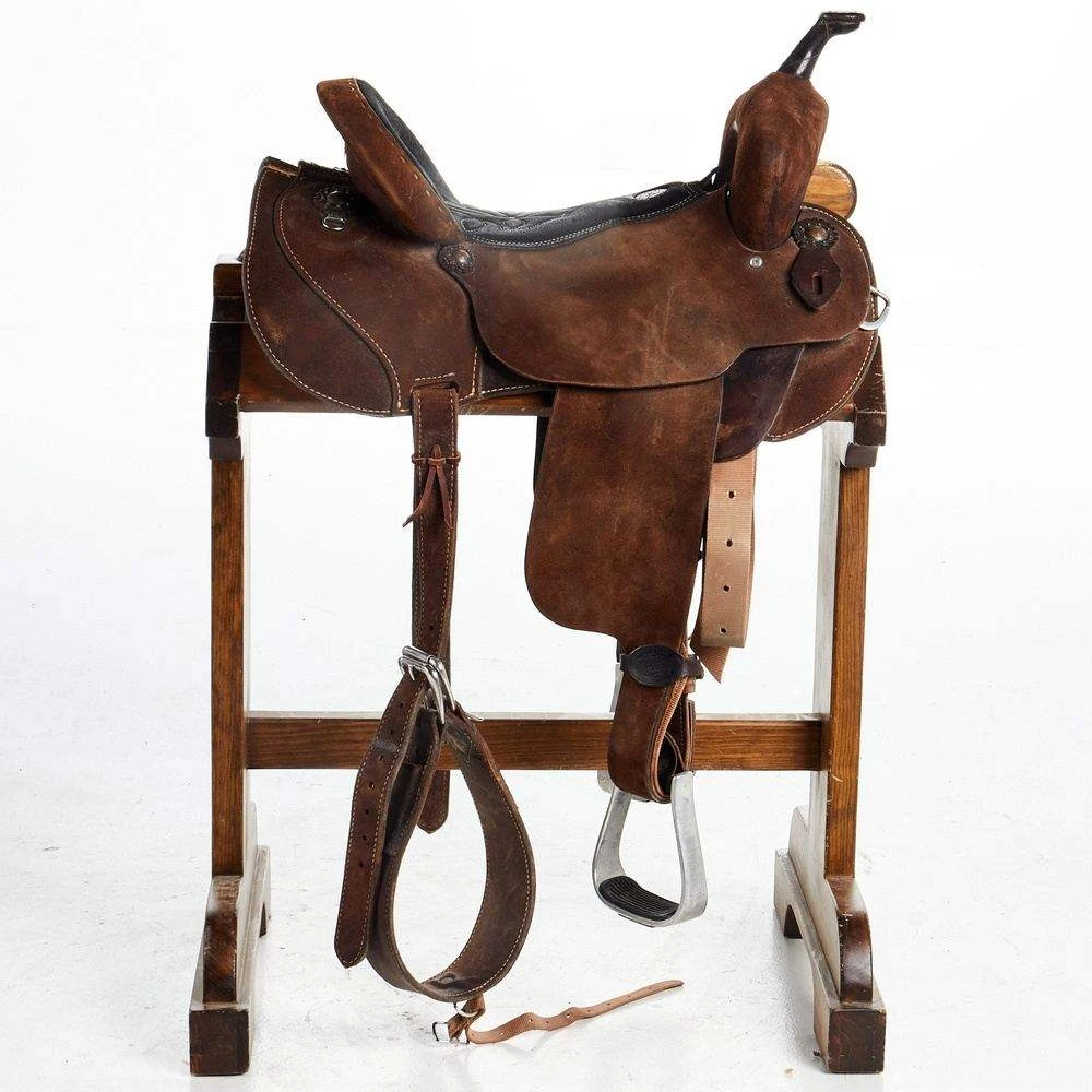 NRS Used 15.5in Double J Lynn Mackenzie Barrel Saddle 2 NRS Used 15.5in Double J Lynn Mackenzie Barrel Saddle - Image 2